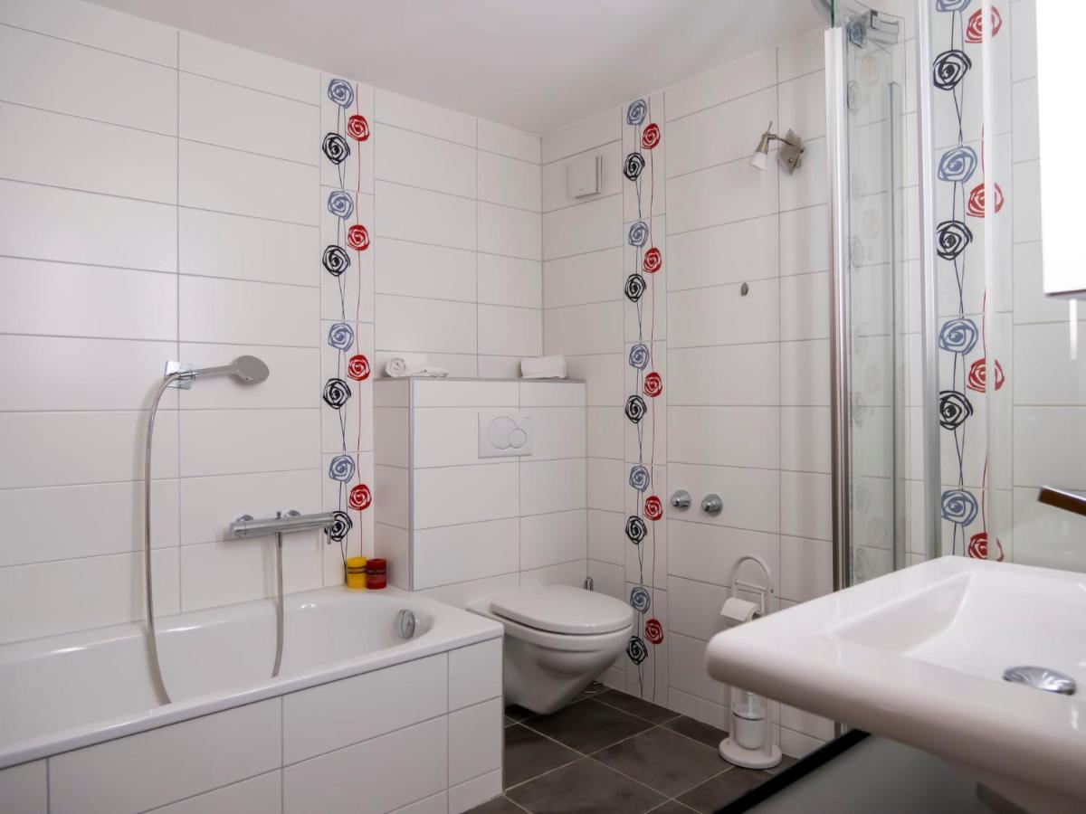 Apartment Les Girolles A59 By Interhome 韦尔比耶 外观 照片
